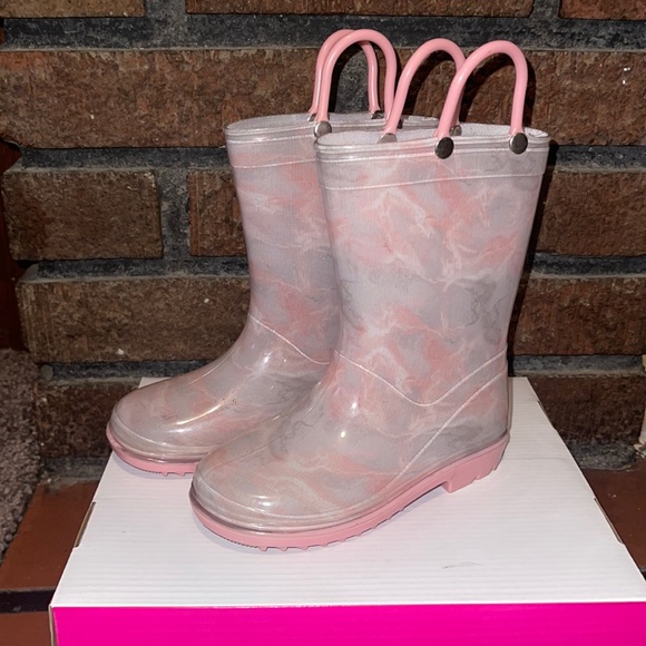 Rain Boots - Picture 1 of 5